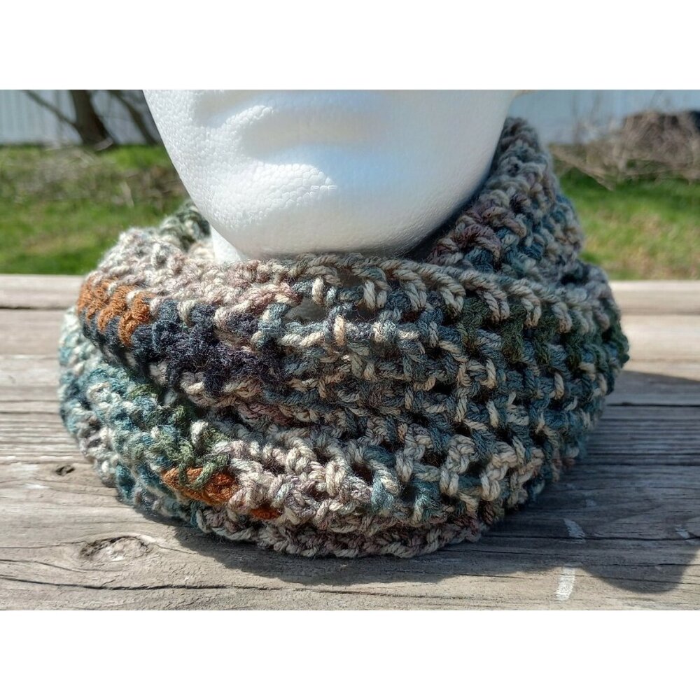 Men's Hipster Infinity Scarf Cowl Camouflage Green Black Brown Hunting Woodsy OS - Picture 3 of 9